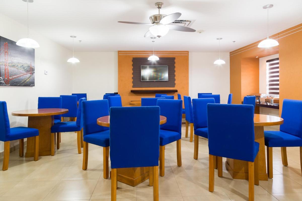 Microtel Inn And Suites By Wyndham Ciudad Juarez, Us Consulate Dış mekan fotoğraf