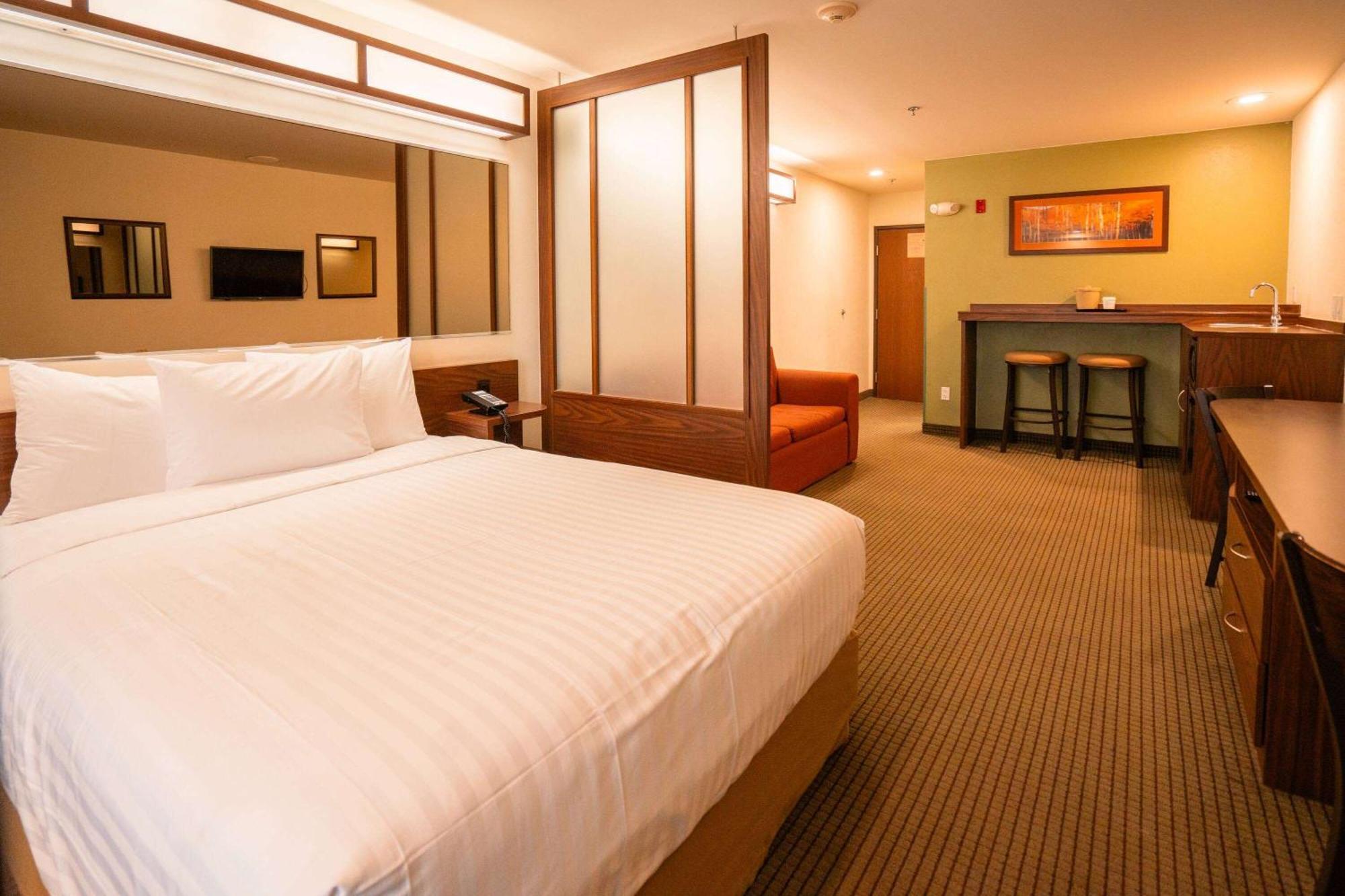 Microtel Inn And Suites By Wyndham Ciudad Juarez, Us Consulate Dış mekan fotoğraf